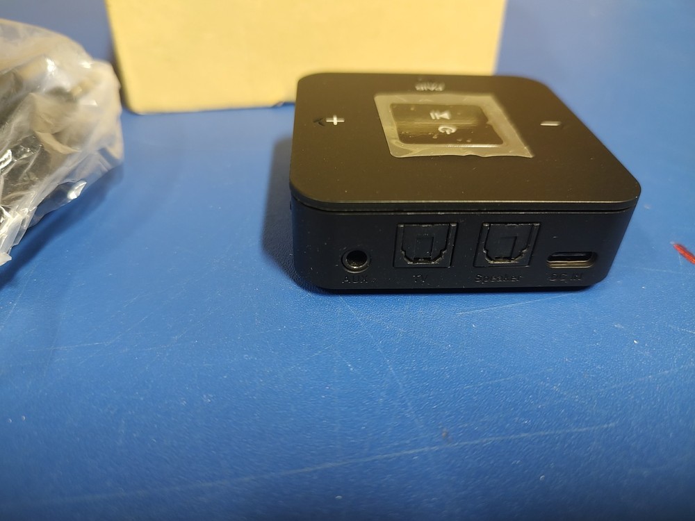 Audio Transmitter or Receiver 2 in 1 Adapter