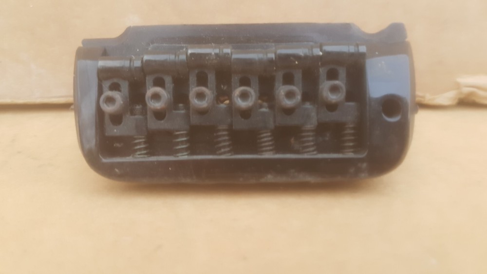 BLACK CHARVEL SURFCASTER TREMOLO