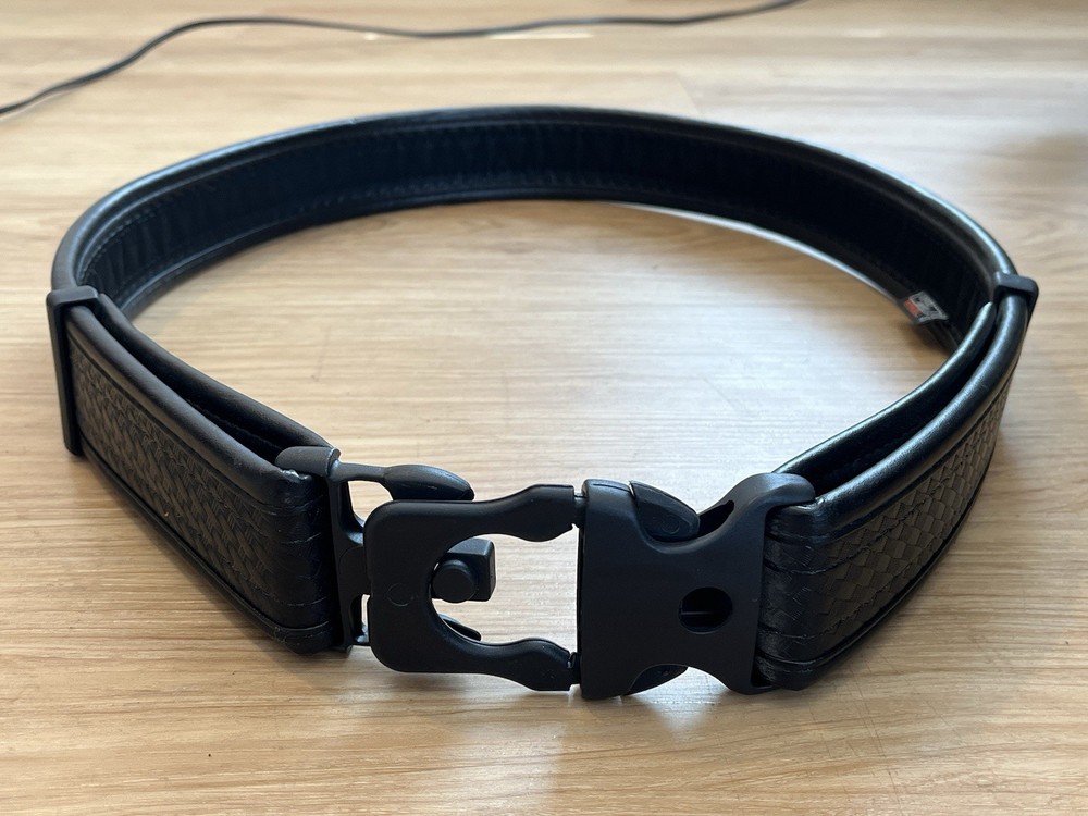New Uncle Mike's Mirage Outer Duty Belt Size Small Black Basket Weave Hook Loop