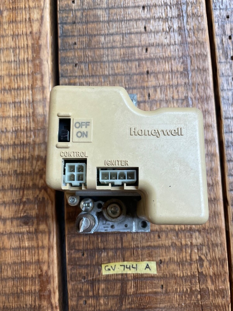 Furnace Smart Gas Valve SV9501H 2409 Honeywell