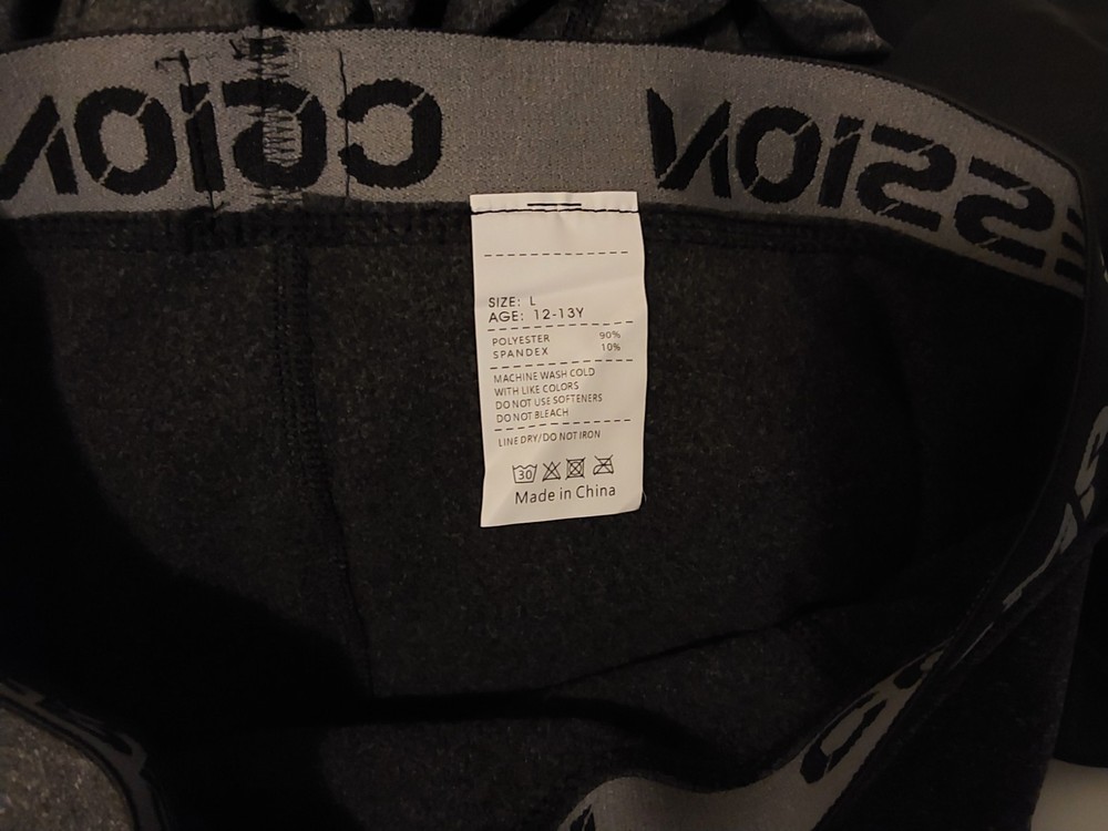 2 E Pro Compression Black & Gray Boy's Thermal Sets / Size L / NWOT