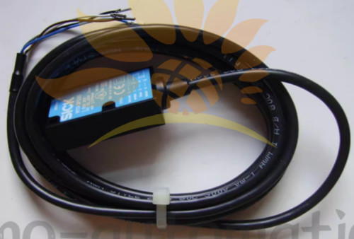NEW SICK WT9-2P130 Photoelectric Switch 1PCS