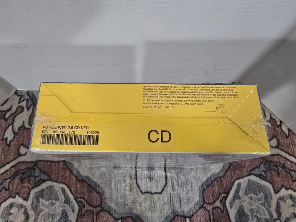 Visual Cafe 2.5 Professional Development + Manual PC CD Java Windows 95 SEALED