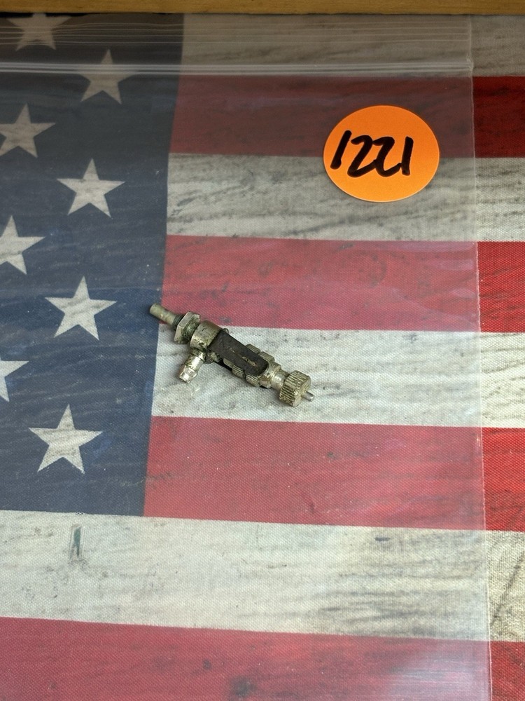Nitro Carburetor Part: PreOwned