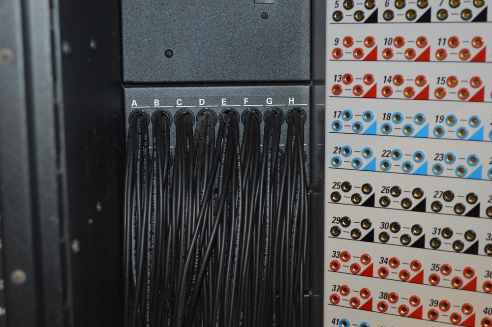 ETC Sensor Touring Dimmer Rack Electronic Theatre Control 48 Dimmers 48 Circuits