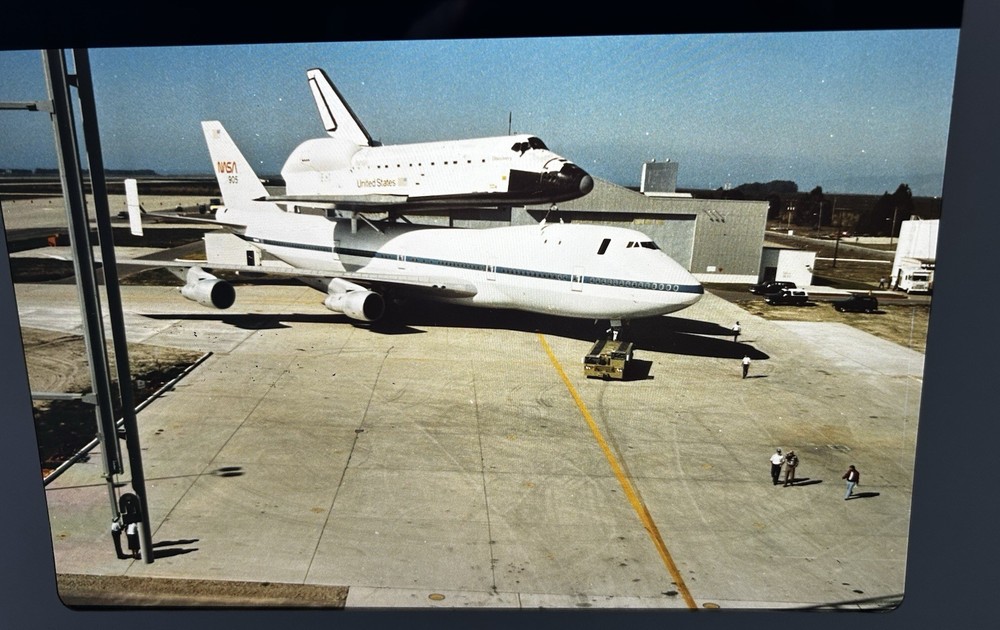 1983 NASA KSC Space Shuttle Discovery Aboard 747 Presentation Transparency
