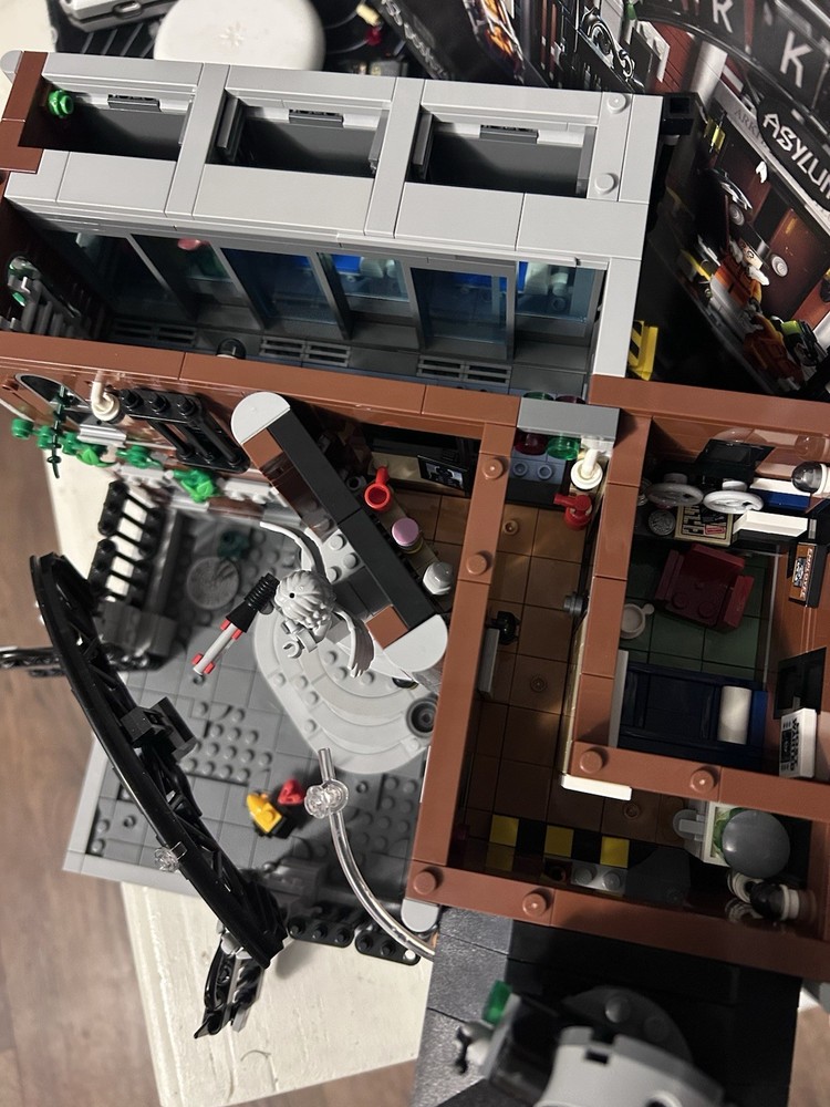 Arkum Assylum Lego Set (Two Face Included)