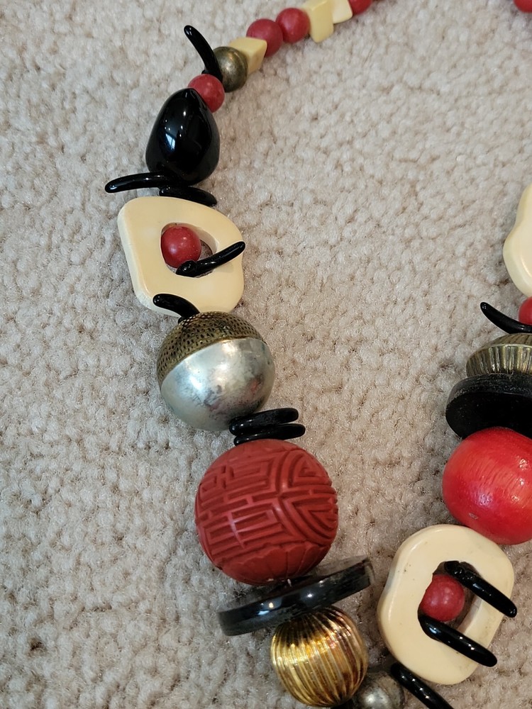 VINTAGE HANDMADE MIXED MEDIA NECKLACE UNIQUE