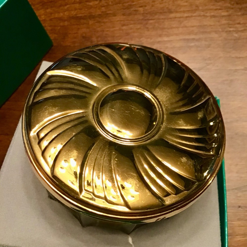 Vintage Towle's Silversmiths Powder Box