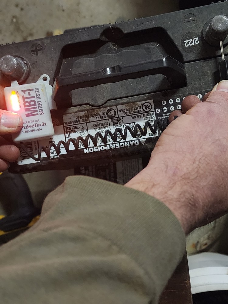 PULSETECH MBT-1 Mini 12V Battery Load Tester Digital Diagnostic Tool Compact