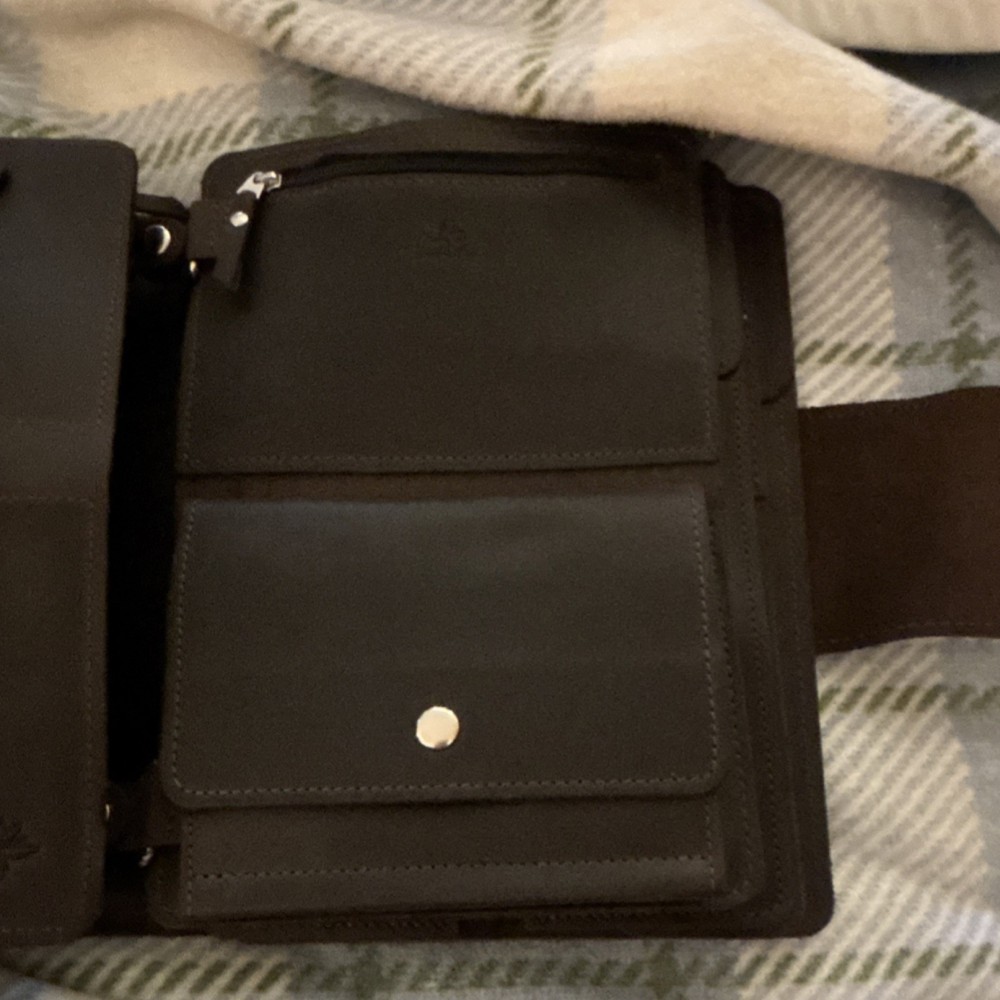 Thread & Maple Large Leather Binder Organizer with Multiple Pages