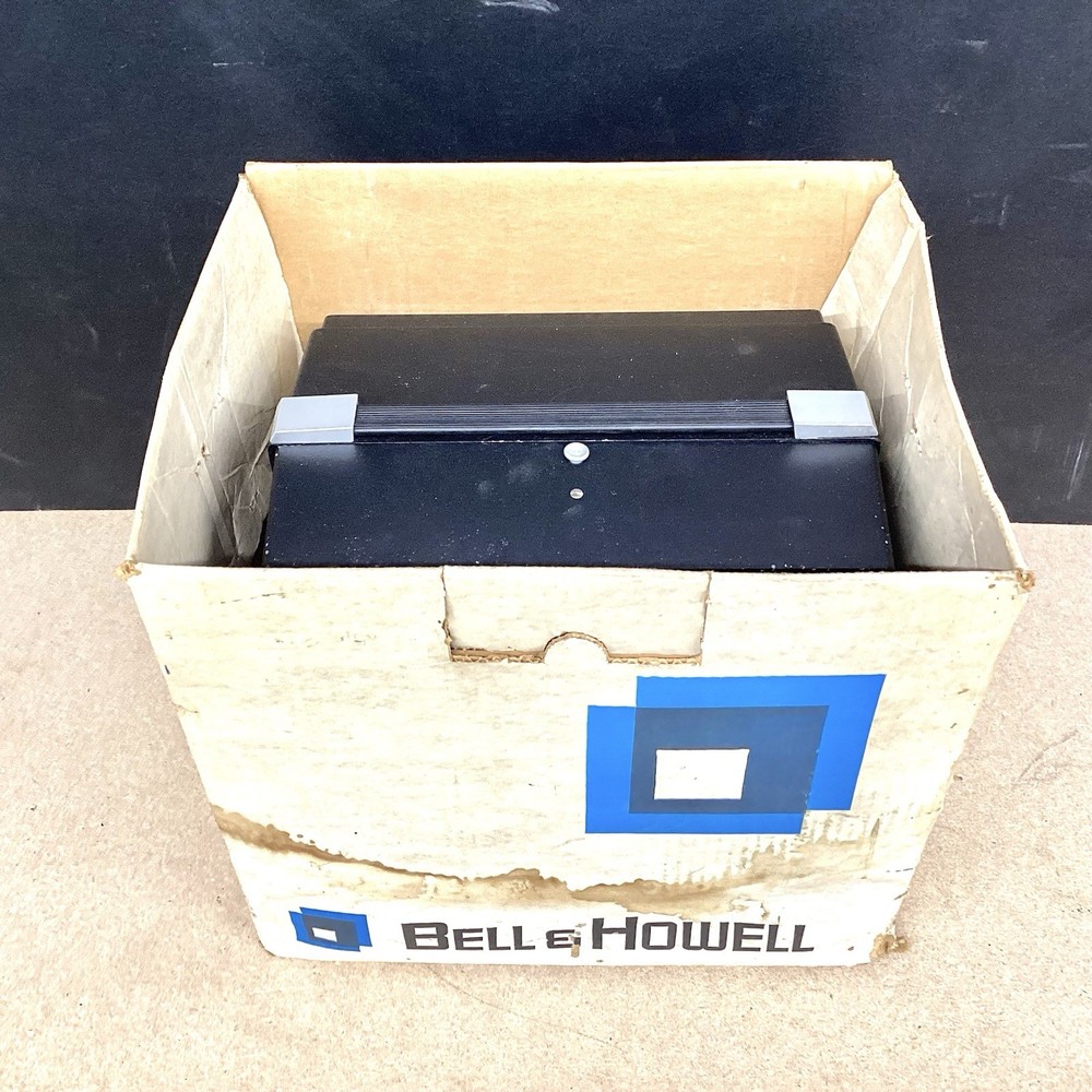 Bell & Howell Autoload Projector 461A Super 8 Untested