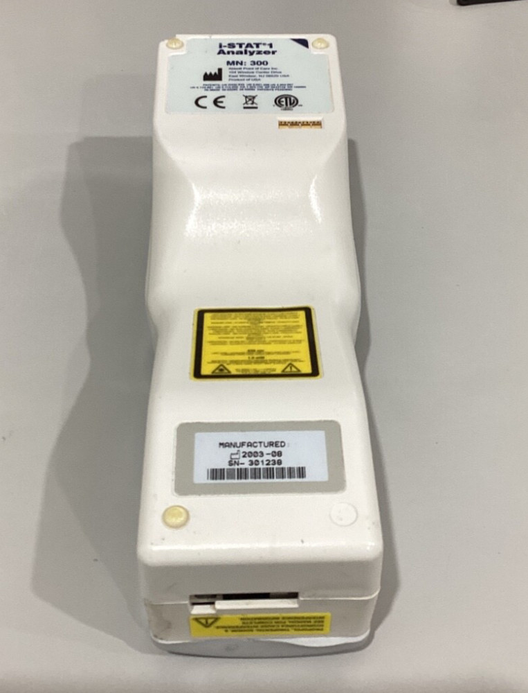 Abbott i-STAT 1 300-G Analyzer FOR PARTS ONLY