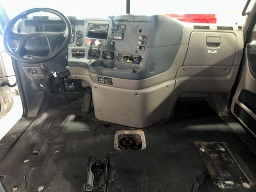 2012 FREIGHTLINER CASCADIA CAB, BR1943-CAB