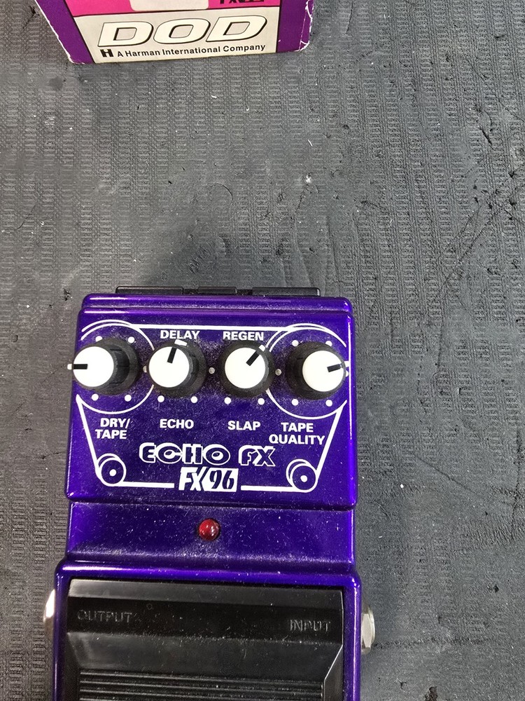 DOD (DigiTech) FX96 Echo FX Guitar Delay Pedal **INCLUDES BOX