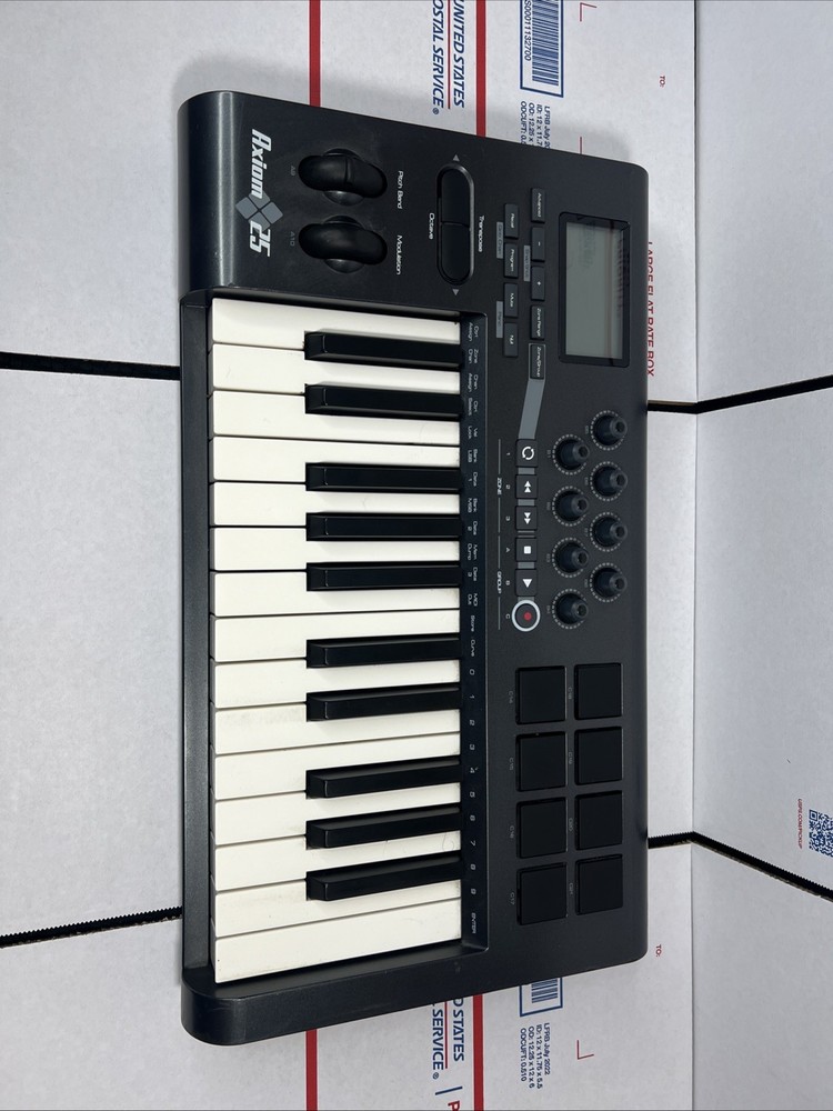 M-AUDIO AXIOM 25 USB MIDI Keyboard Controller - SAME DAY SHIP - WARRANTY