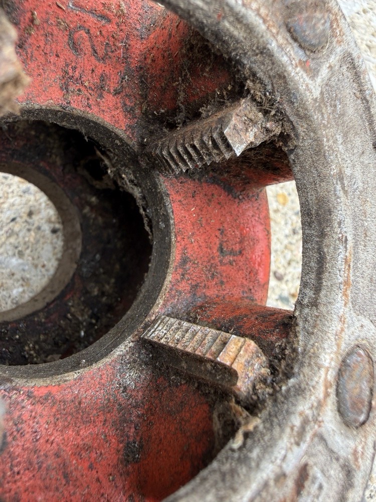 RIDGID, 12-R, 1-1/4” NPT Pipe Threader Die Head