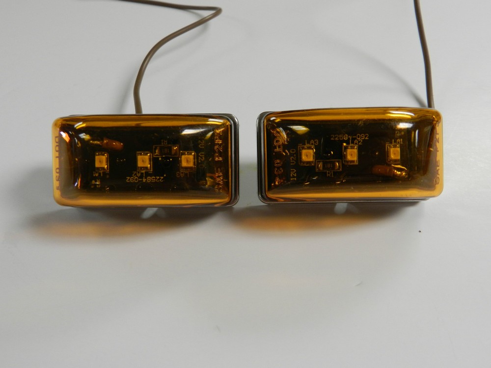 (2) LED Light AMBER 1-1/8 x 2-1/8 stud mount Clearance marker trailer 3 diode