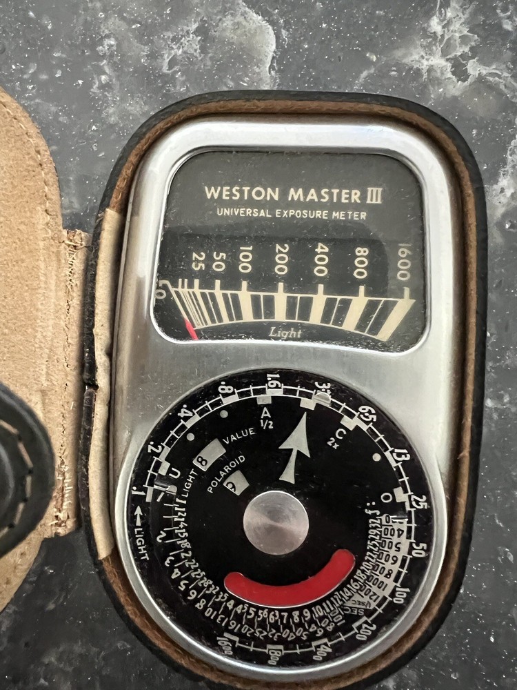 Vintage WESTON MASTER III 737 Light Meter In Leather Case