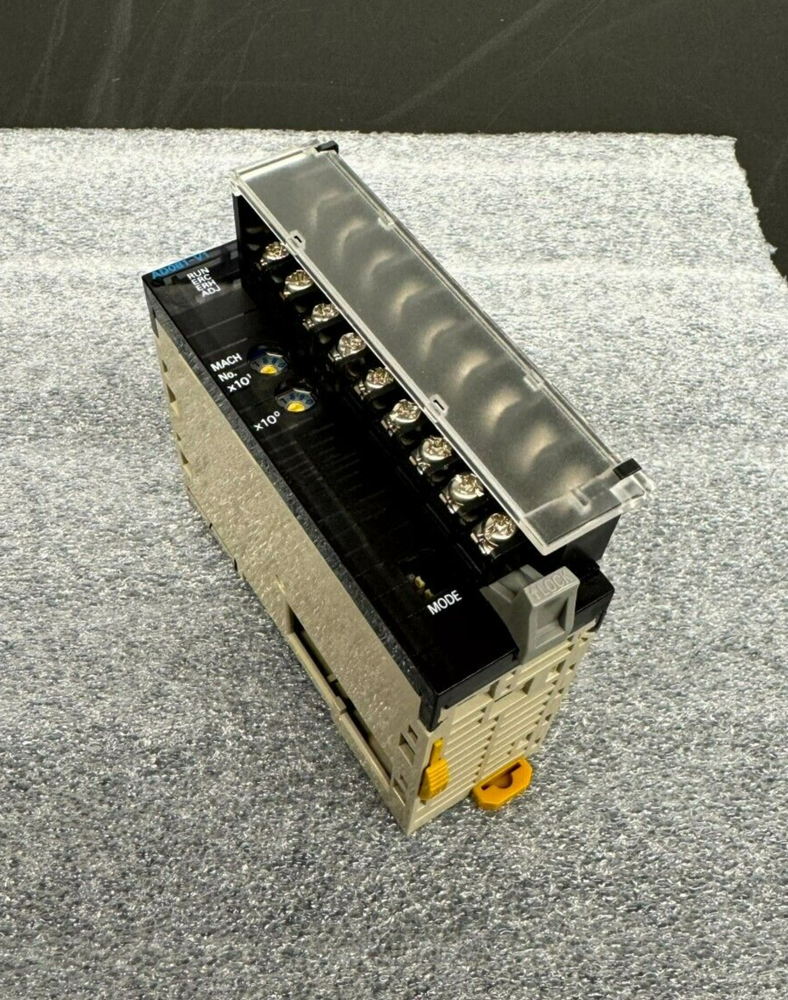 OMRON A/D UNIT CJ1W-AD081-V1