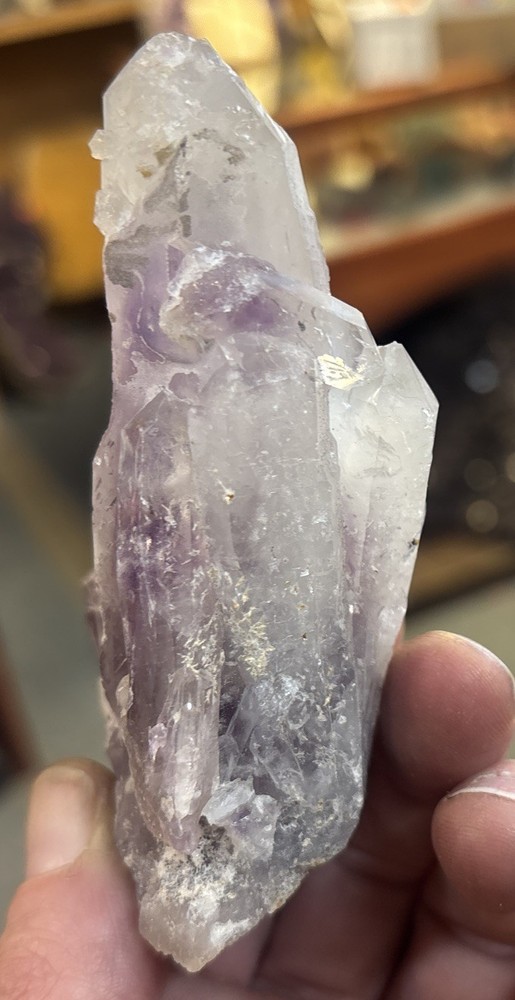 guerrero amethyst 183.8 Grams