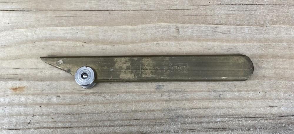 Vintage Mortin Cutter