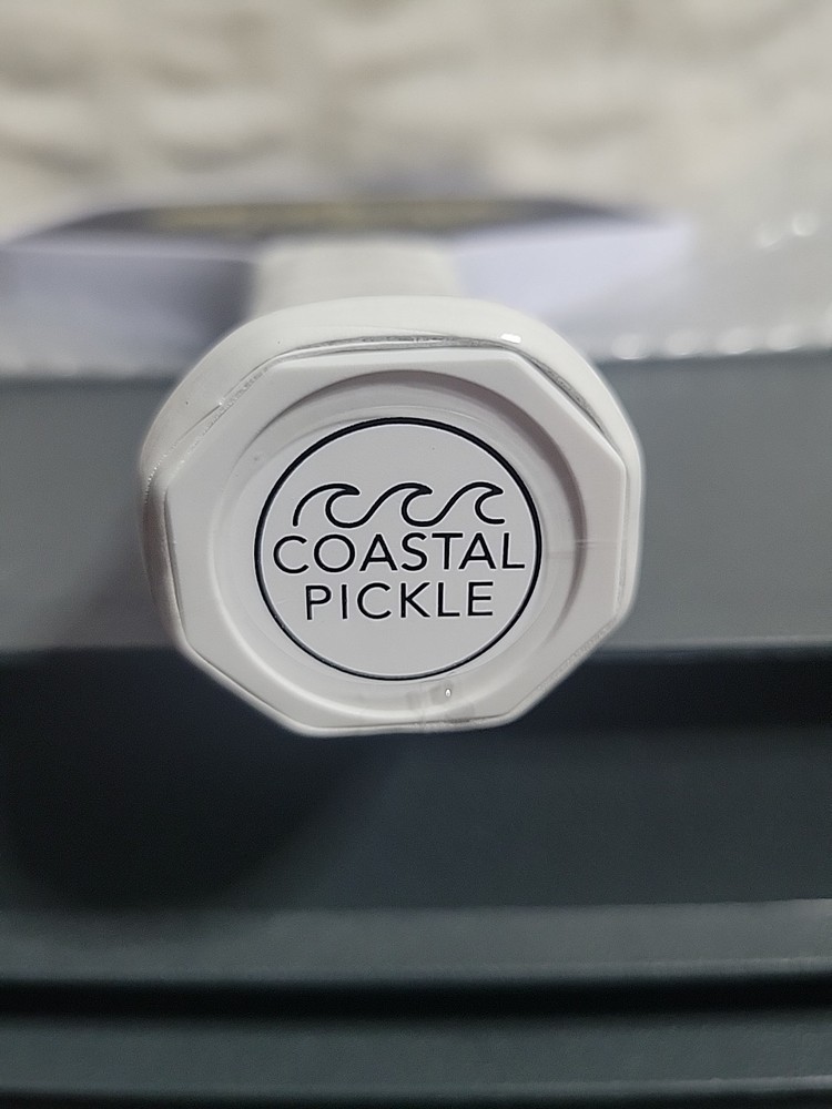 Trump Crest Pickleball Paddle 16MM Polypropylene Core 5" Handle