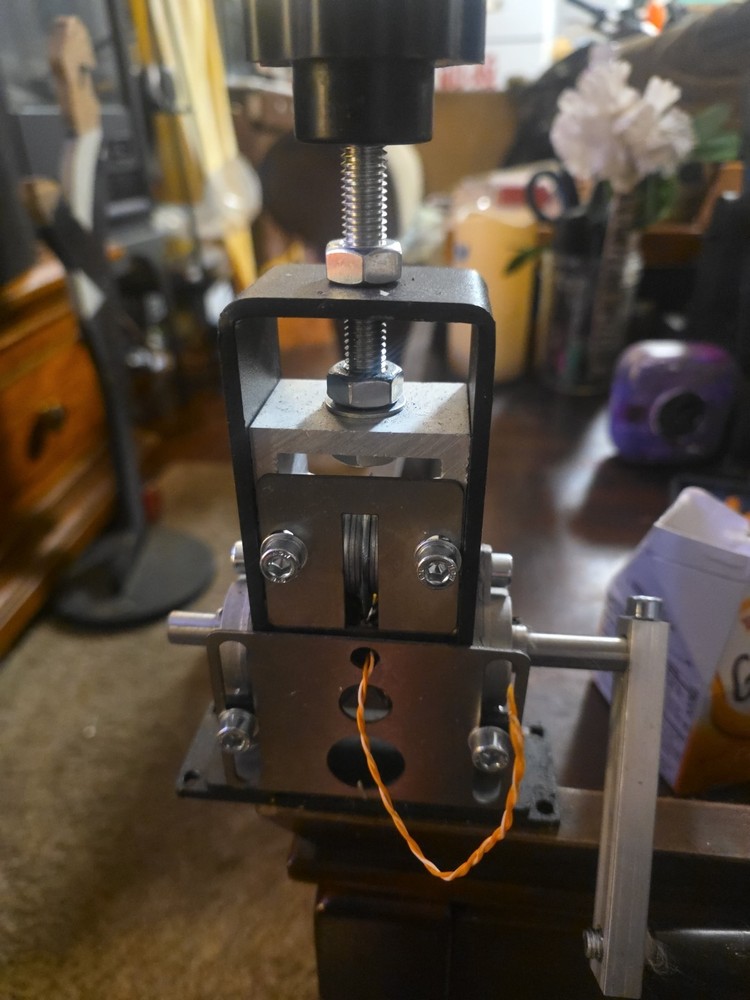 manual or drill-powered wire stripping machine