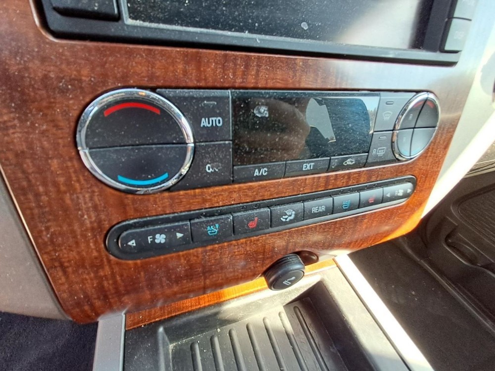 EXPEDITON 2010 Glove Box 4856773