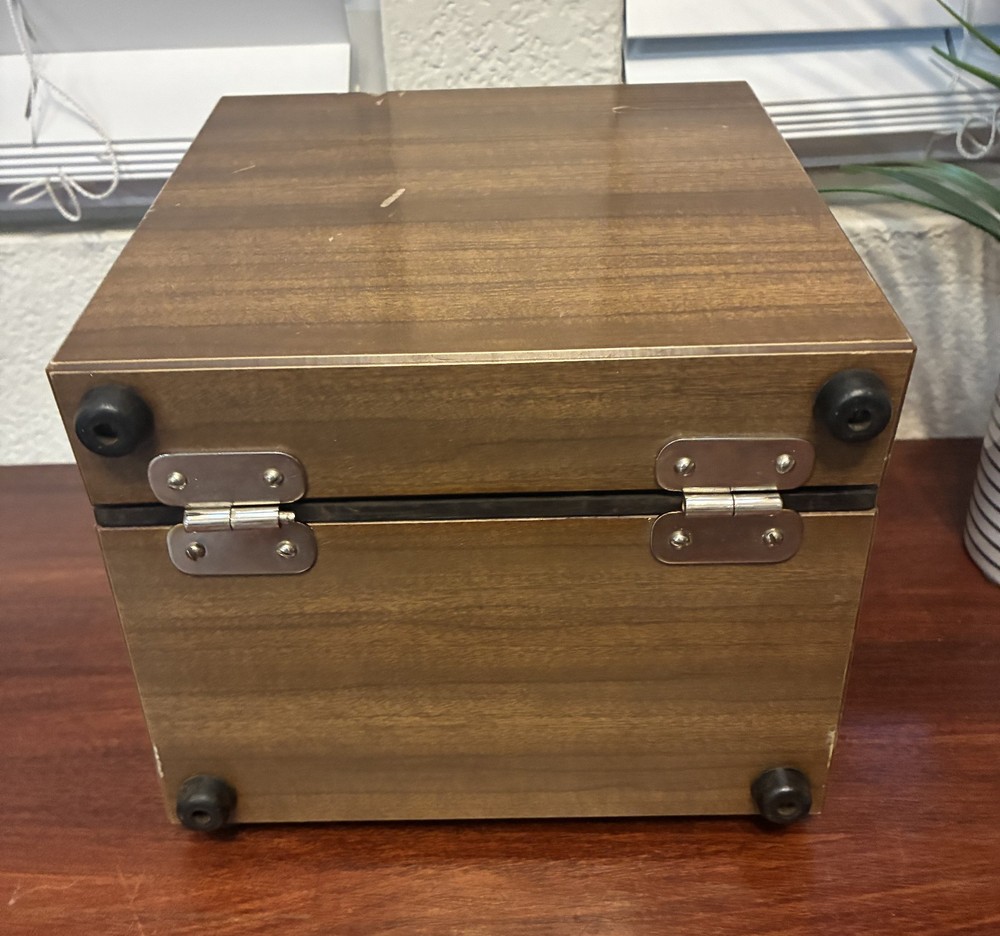 1960 Sensitive Research - Electrostatic Voltmeter Model ESD