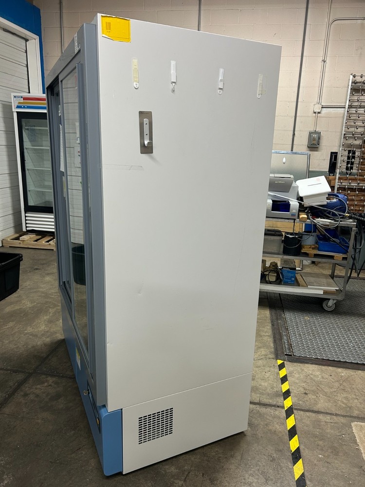 Thermo Scientific High-Performance Chromatography refrigerator