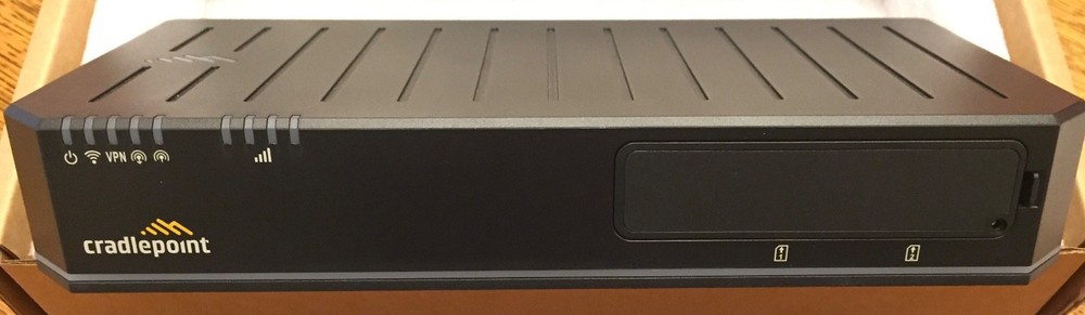 Cradlepoint E320-5G Enterprise Router T-Mobile Only, Model S6A139A