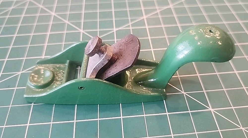 VINTAGE KUNZ SQUIRREL TAIL PLANE # 100 NOS - gwT1