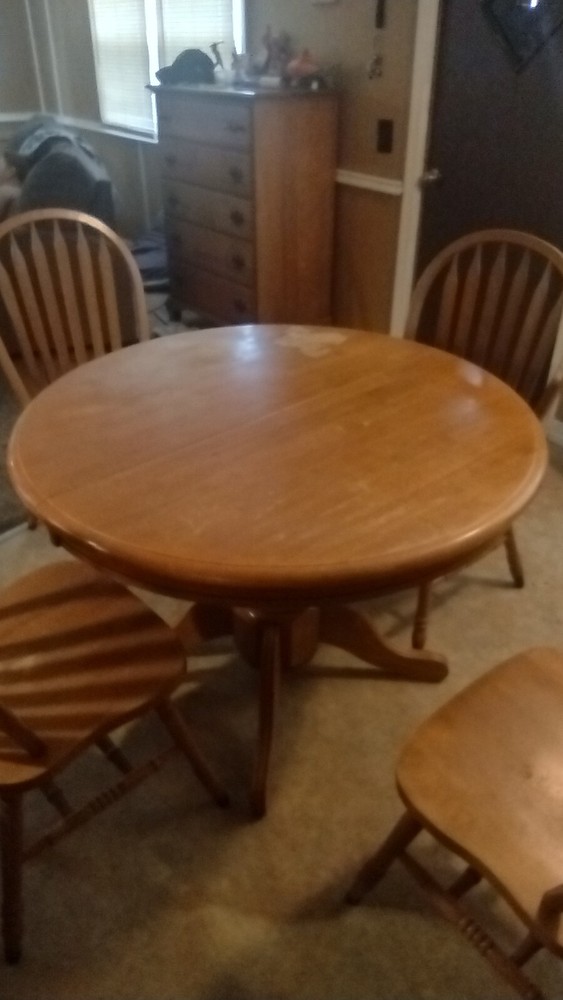 Wooden Dinning Table With 4 Chairs