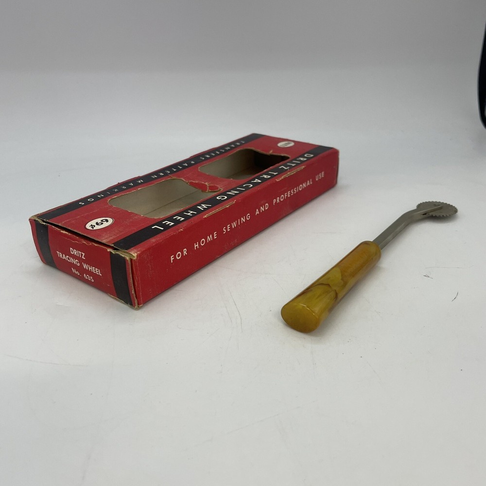 VTG Dritz Pattern Tracing Wheel W/Box Butterscotch Marbleized Bakelite Sewing