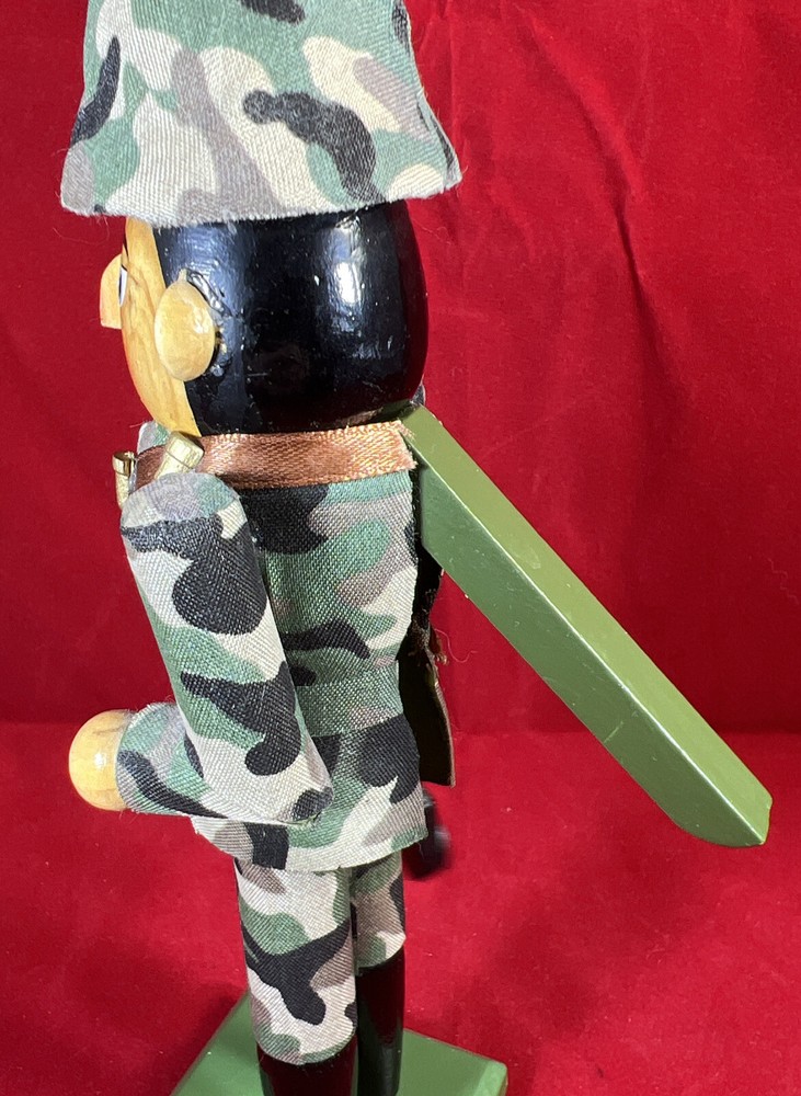 Army Nutcracker 8” Camo Military Limited Edition 2008. *Pre -Owned*
