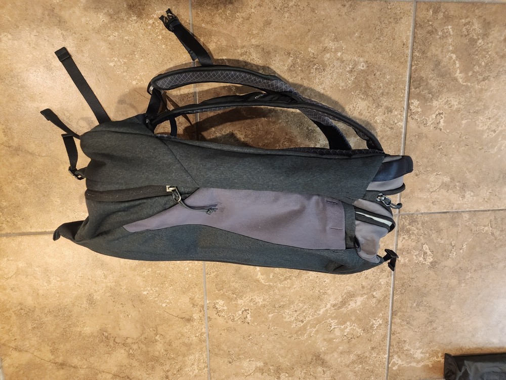 NEMO Gray Black Zip Closure Hiking Camping Daypack Adjustable Straps