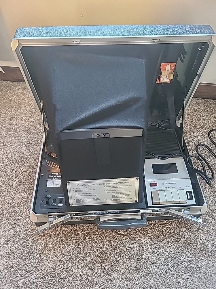 Bell & Howell Communicator / 50 Model 1152-D