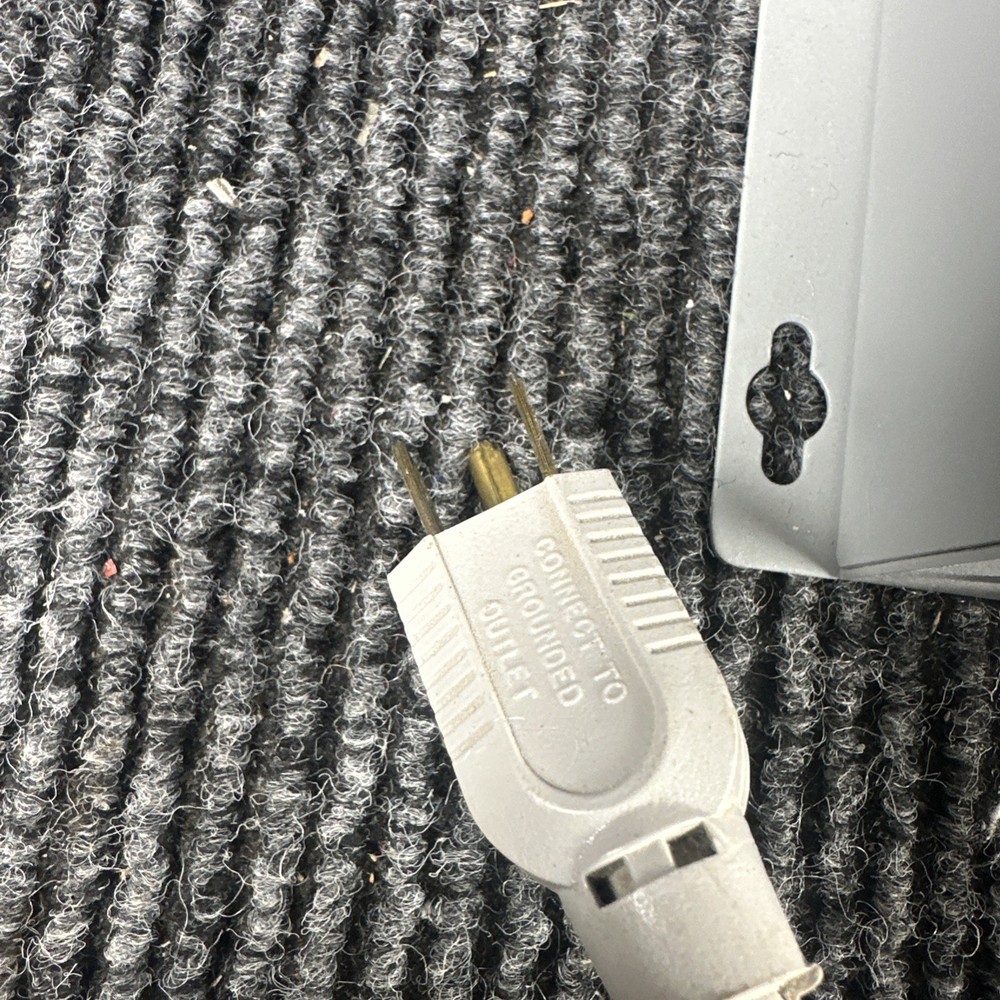 VALCOM V-2003 3 Zone 1 Way Page Control