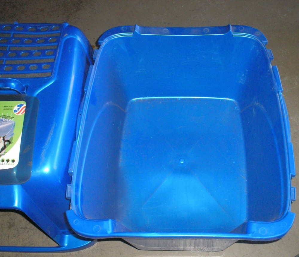 Van Ness **NEW Covered Cat Litter Box {Extra-Giant Size}