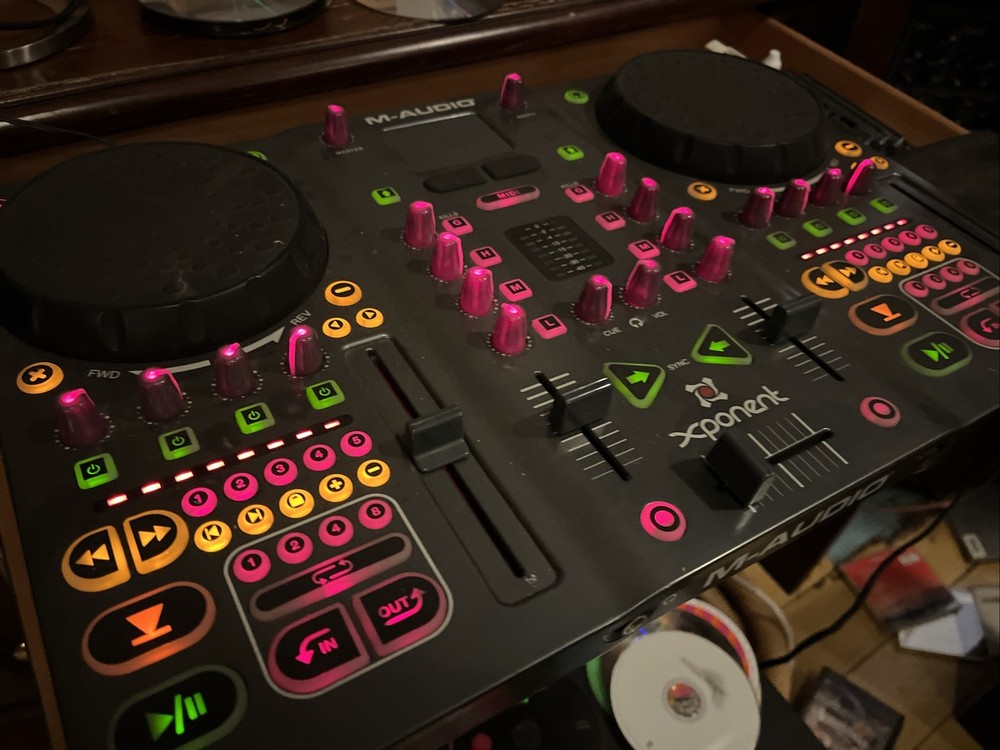 M-Audio Torq Xponent 2-Channel Mixer Controller Advanced DJ Operation