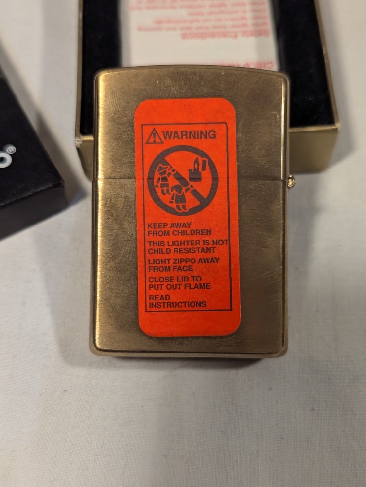 ZIPPO CROCODILE LEATHER BRASS LIGHTER 2001