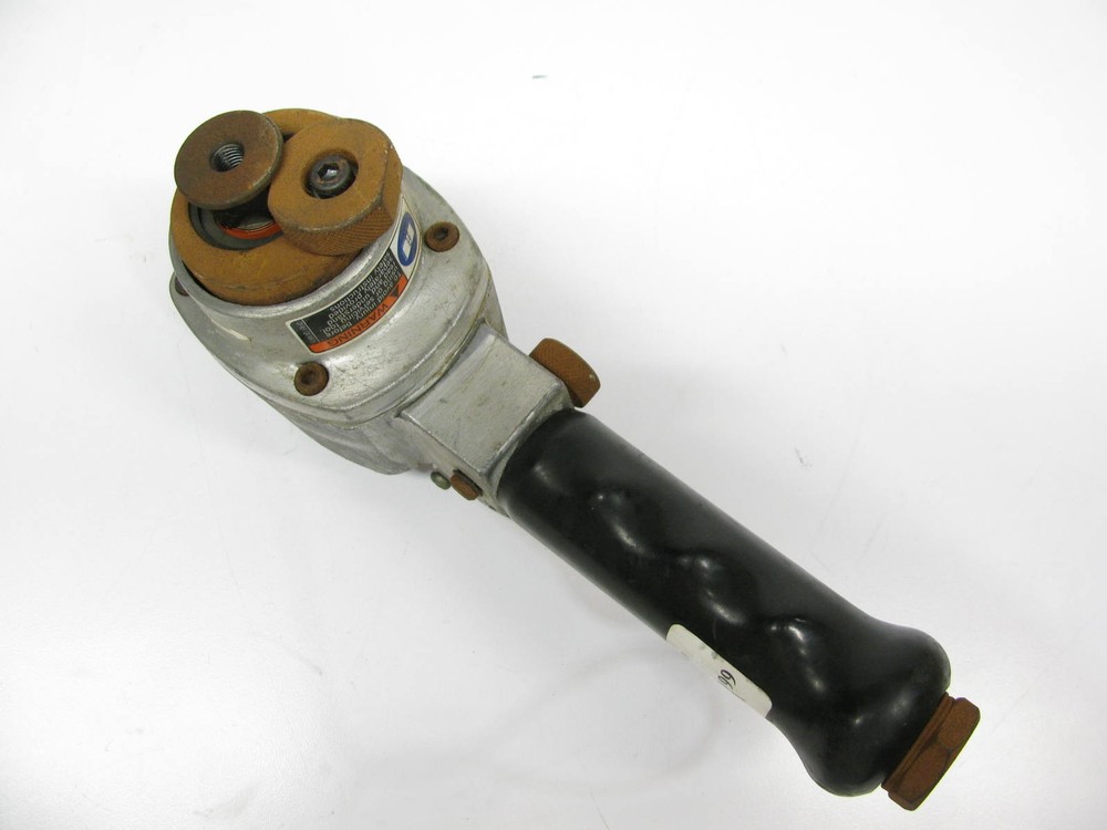 Chicago Pneumatic CP864 Air Orbital Sander - SOME SURFACE RUST
