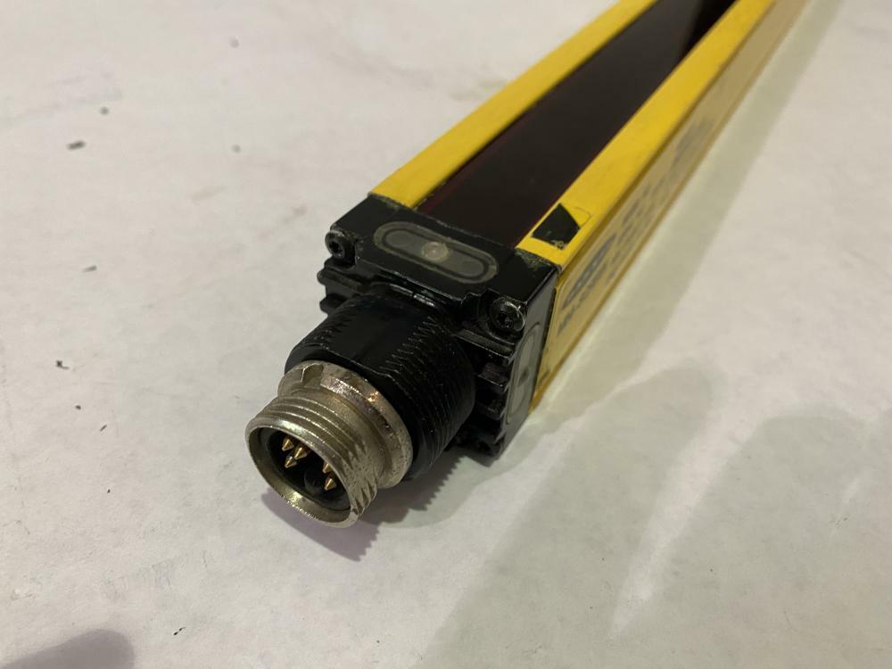 BANNER MINI SCREEN # MSE2424Y Light Curtain