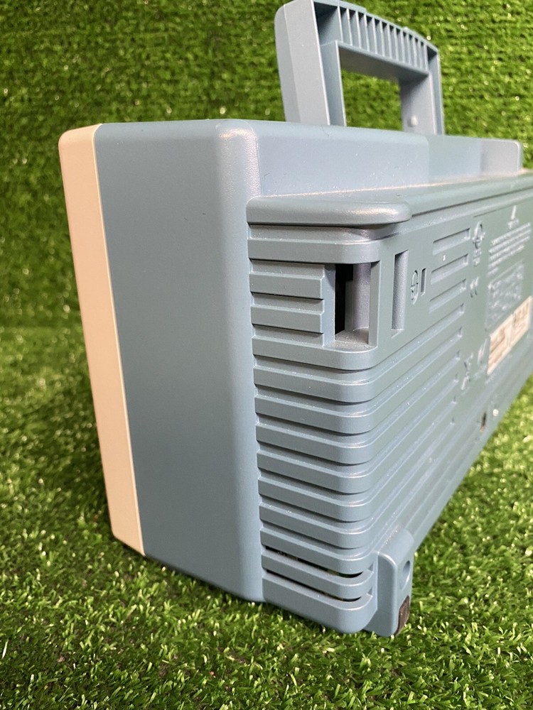 Tektronix TDS2012C 100MHz 2Ch Oscilloscope