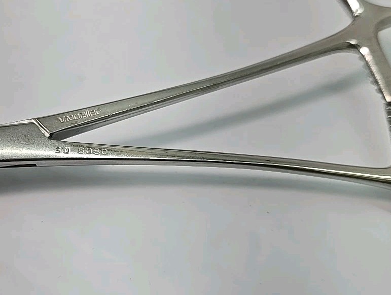V. Mueller SU6080 Doyen Intestinal Forceps, 9" Length