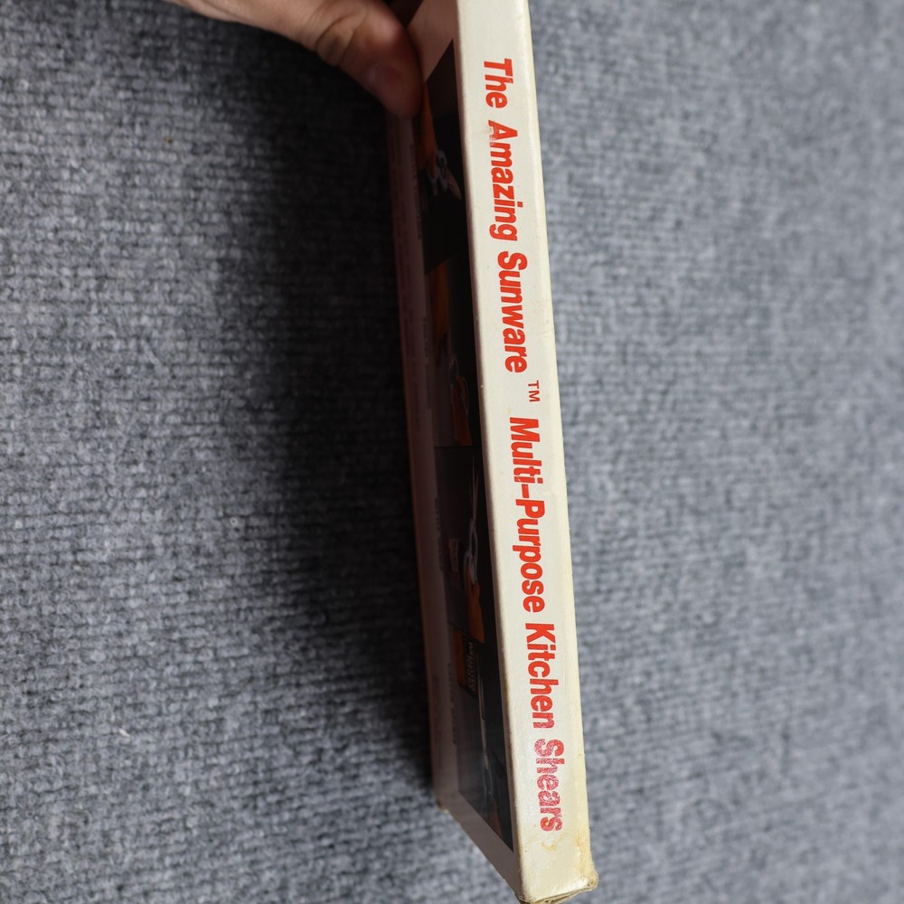 Vintage Sunware Country Blue Multi Purpose Kitchen Shears Scissors 1993