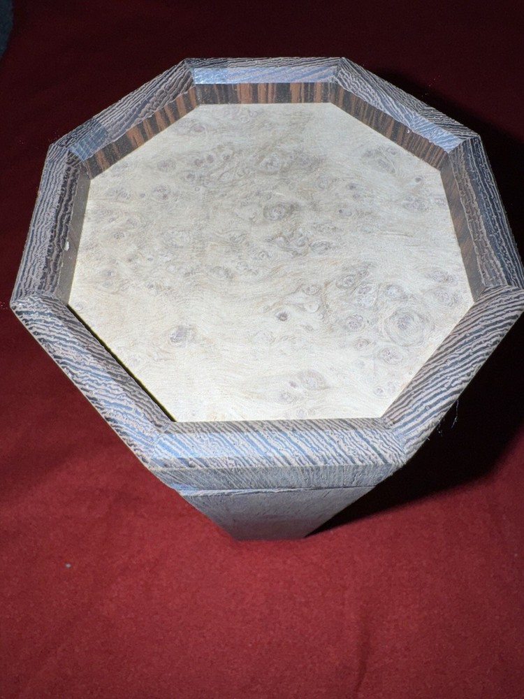 Wenge Sig Tower