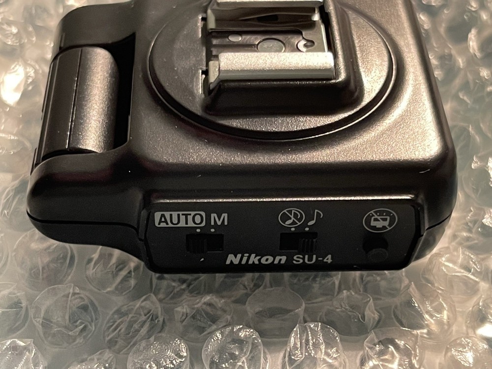 Nikon SU-4 (with SG-2) Wireless Slave Flash Controller - New