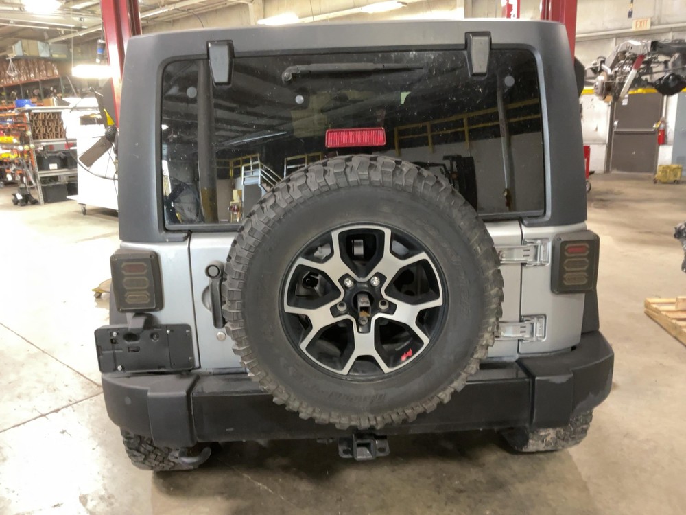 Used Windshield Frame fits: 2015 Jeep Wrangler Grade A